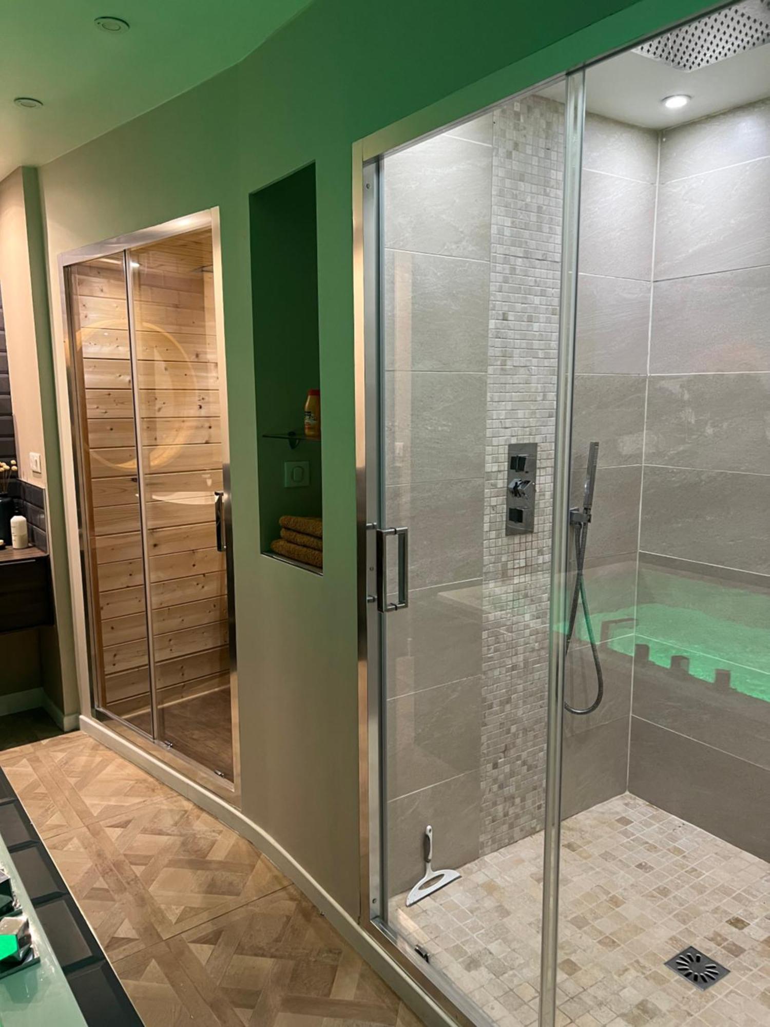 Appartement Avec Jacuzzi Sauna & Home Cinema - Nid D'앙제 외부 사진